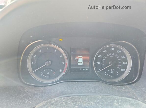 KM8K62AA4JU150340 2018 HYUNDAI KONA Red Սարքավորումների վահանակի տեսք