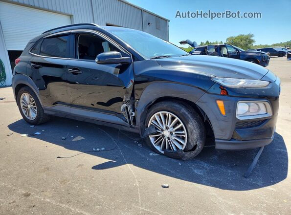 KM8K62AA4MU603814 2021 HYUNDAI KONA Черный Передняя правая четверть