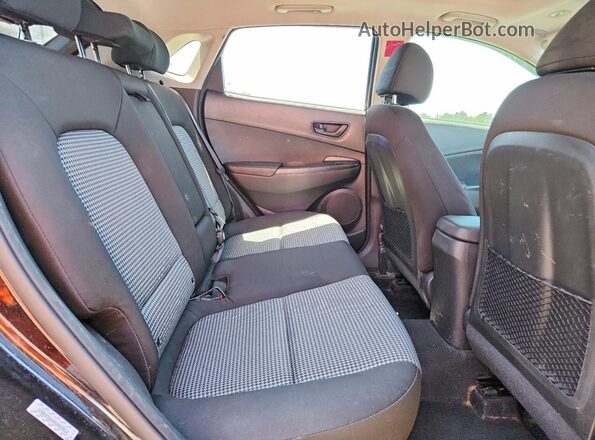 KM8K62AA4MU603814 2021 HYUNDAI KONA Черный Вид задней части салона