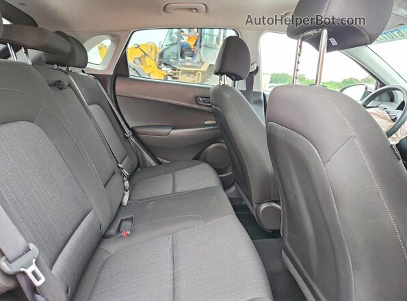 KM8K62AB0NU877960 2022 HYUNDAI KONA Silver Սալոնի հետևի տեսք