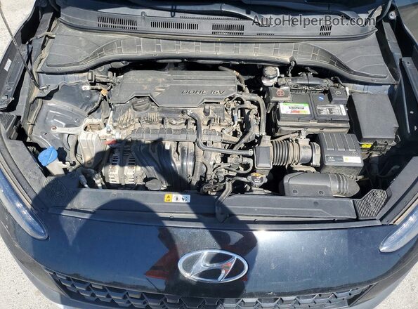 KM8K62AB2PU946070 2023 HYUNDAI KONA Black Widok komory silnika