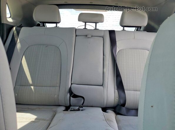 KM8K62AB5NU917675 2022 HYUNDAI KONA Black Rear seats view