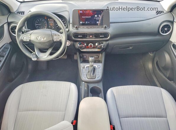 KM8K62AB6NU895878 2022 HYUNDAI KONA Black Առջևի վահանակի տեսք