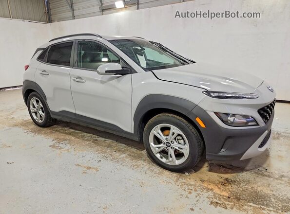 KM8K62AB8PU017940 2023 HYUNDAI KONA Gray Առջևի աջ