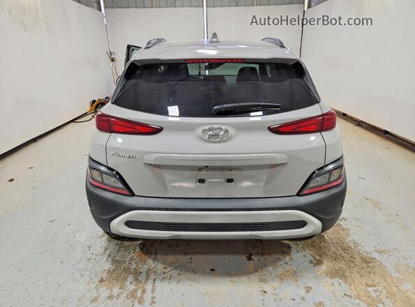 KM8K62AB8PU017940 2023 HYUNDAI KONA Gray Հետևի տեսք