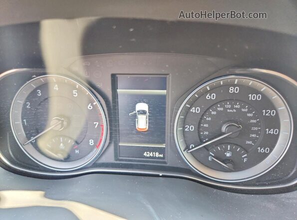 KM8K6CAB1BNU83095 2022 HYUNDAI KONA Red ხელსაწყოთა პანელის ხედი