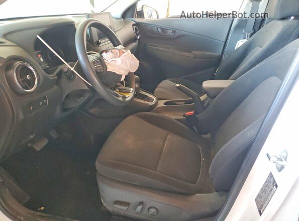 KM8K6CAB1PU976148 2023 HYUNDAI KONA White Front interior view