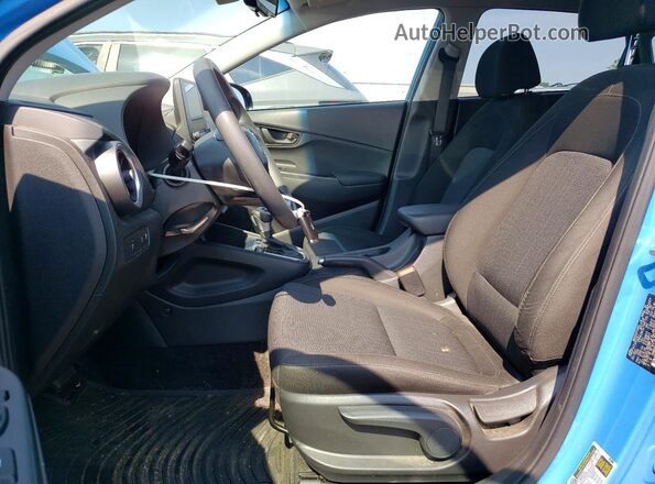 KM8K6CAB3NU802966 2022 HYUNDAI KONA Blue წინა სალონის ხედი
