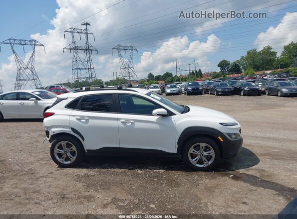 KM8K6CAB3PU995994 2023 HYUNDAI KONA White Widok wnętrza z tyłu