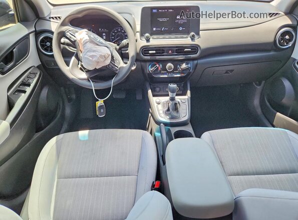 KM8K6CAB4PU019092 2023 HYUNDAI KONA Черный Вид панели приборов