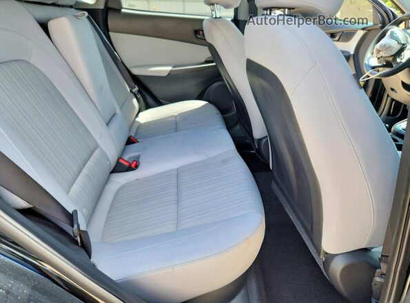 KM8K6CAB4PU019092 2023 HYUNDAI KONA Черный Вид задней части салона