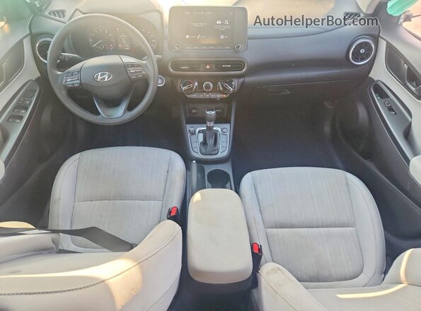 KM8K6CAB8NU831685 2022 HYUNDAI KONA Black Dashboard view