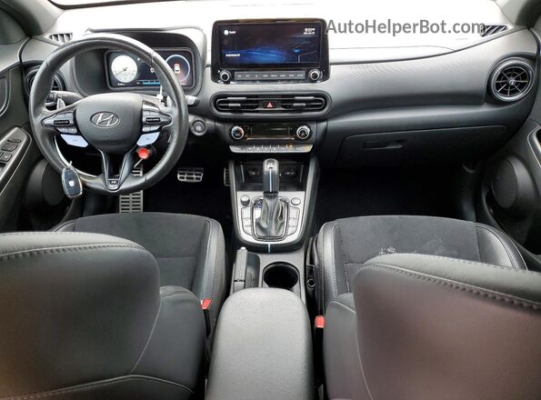 KM8KH3AC0NU003830 2022 HYUNDAI KONA Серый Вид панели приборов