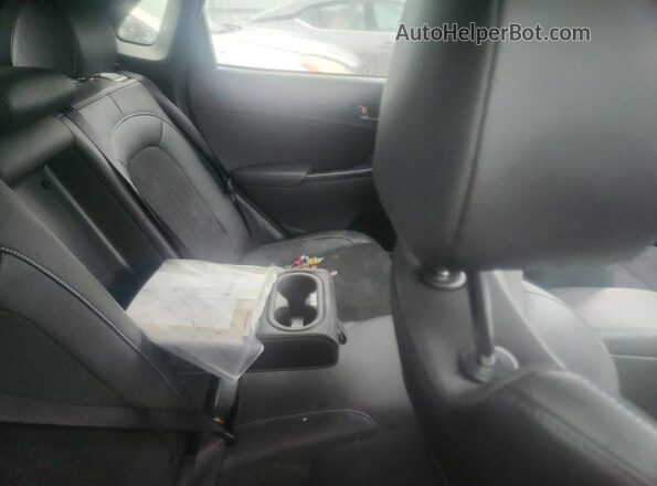KM8KH3AC4PU007592 2023 HYUNDAI KONA Red Widok tylnych siedzeń
