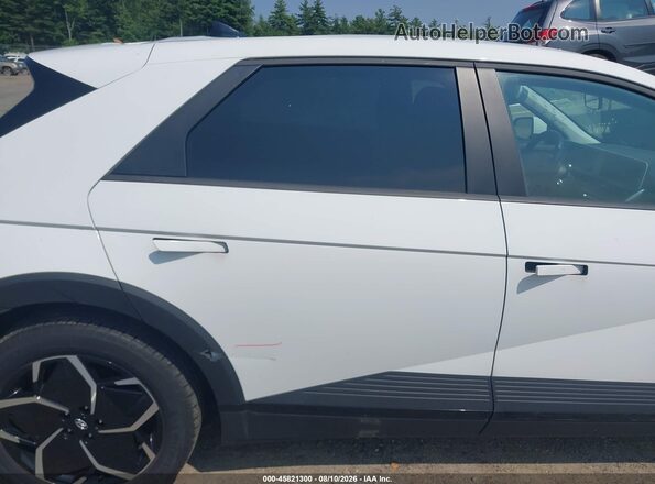 KM8KM4AE7PU137210 2023 HYUNDAI IONIQ 5 White ხელსაწყოთა პანელის ხედი