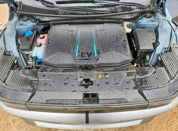 KM8KMDAF4PU217704 2023 HYUNDAI IONIQ Blue Engine compartment view
