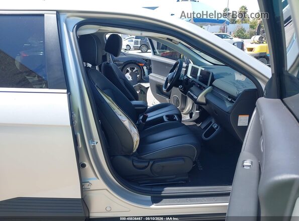 KM8KN4AE7PU144364 2023 HYUNDAI IONIQ 5 Серый Вид салона спереди