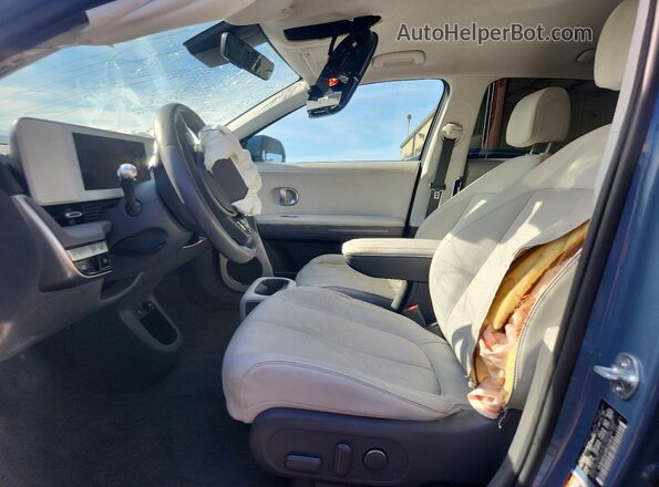 KM8KNDAF0PU231919 2023 HYUNDAI IONIQ Blue Front interior view