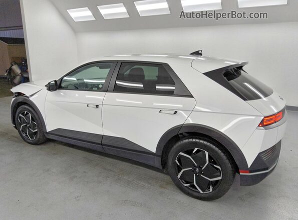 KM8KNDAF2PU229766 2023 HYUNDAI IONIQ White უკანა მარცხენა