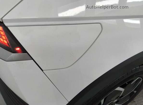KM8KNDAF2PU229766 2023 HYUNDAI IONIQ White 