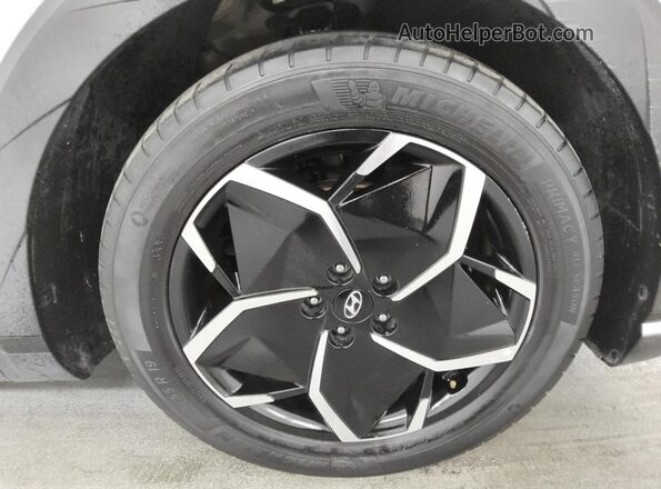 KM8KNDAF2PU229766 2023 HYUNDAI IONIQ White 