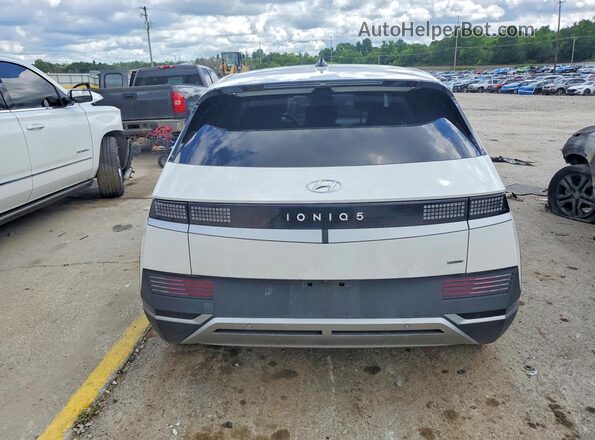 KM8KNDAF4PU208160 2023 HYUNDAI IONIQ Белый Вид сзади