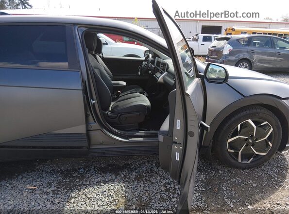 KM8KNDAF6PU229558 2023 HYUNDAI IONIQ 5 Gray წინა სალონის ხედი
