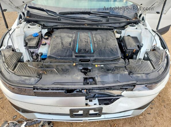 KM8KNDAF8NU103344 2022 HYUNDAI IONIQ White Вид задньої частини салону