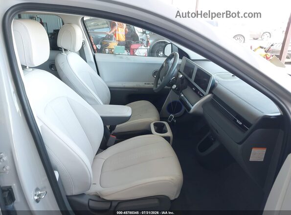 KM8KNDAF8NU103652 2022 HYUNDAI IONIQ 5 Gray Вид салону спереду