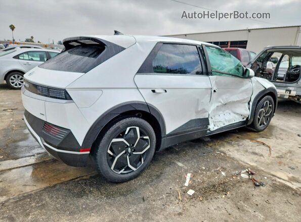 KM8KNDDFXRU273979 2024 HYUNDAI IONIQ White Հետևի աջ