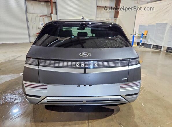 KM8KRDDFXRU252795 2024 HYUNDAI IONIQ Gray Հետևի տեսք