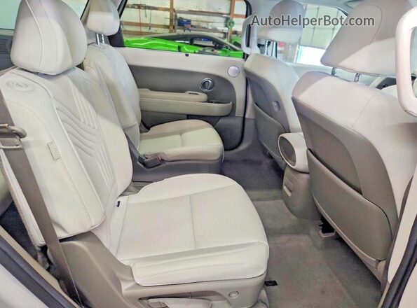 KM8RL5S22TU085555 2026 HYUNDAI PALISADE Серебряный 