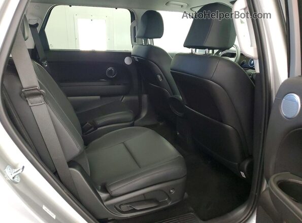 KM8RL5S24TU112948 2026 HYUNDAI PALISADE Silver Вид задньої частини салону