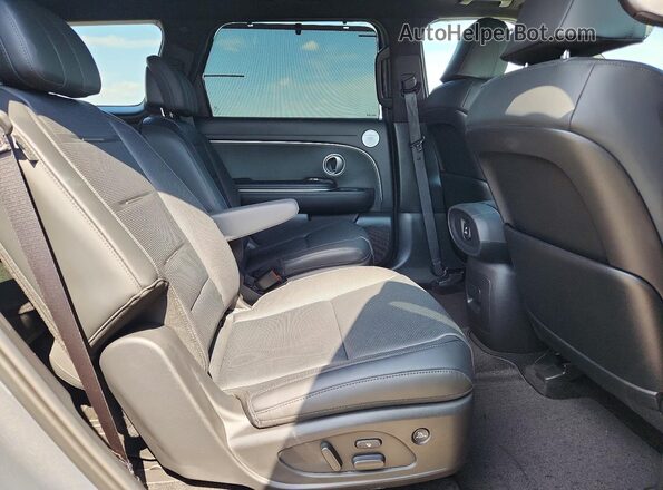 KM8RM5S22TU046056 2026 HYUNDAI PALISADE Black Вид задньої частини салону