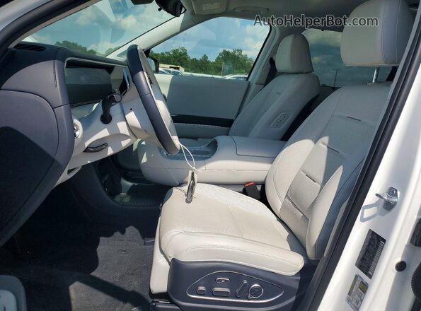 KM8RM5SA3TU040063 2026 HYUNDAI PALISADE White Widok wnętrza z przodu