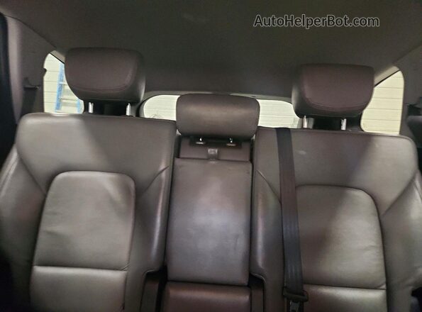 KM8SM4HF7GU162168 2016 HYUNDAI SANTA White Հետևի նստատեղերի տեսք