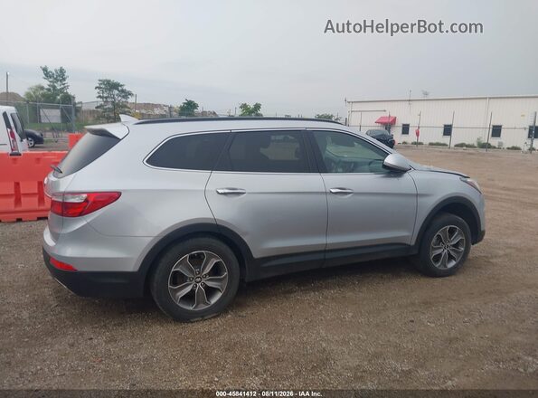KM8SM4HF9GU134288 2016 HYUNDAI SANTA FE Серебряный Вид задней части салона