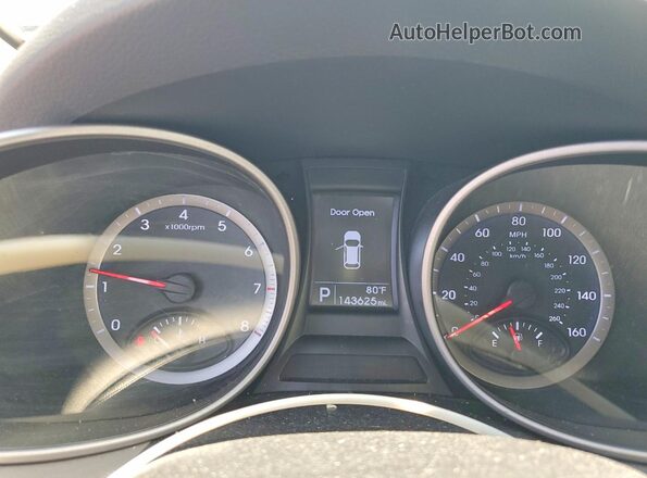 KM8SMDHF0GU145809 2016 HYUNDAI SANTA White Instrument cluster view