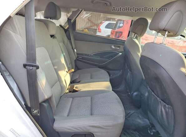 KM8SMDHF3GU147828 2016 HYUNDAI SANTA White Vista interior trasera