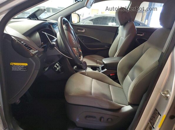 KM8SMDHF3HU245596 2017 HYUNDAI SANTA Silver Widok wnętrza z przodu