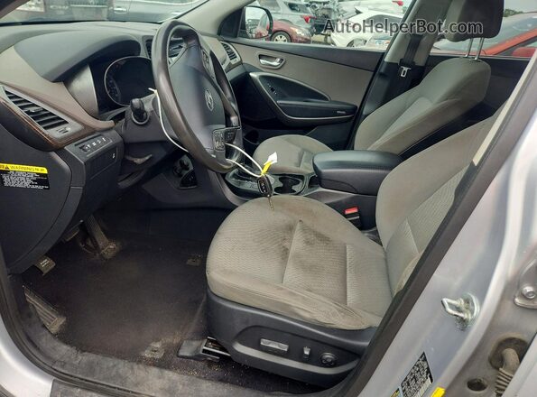 KM8SMDHF7HU178632 2017 HYUNDAI SANTA Silver Front interior view