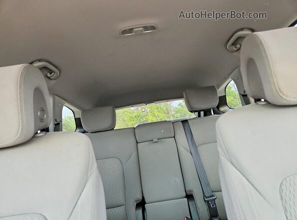 KM8SMDHF9GU152998 2016 HYUNDAI SANTA White Widok tylnych siedzeń
