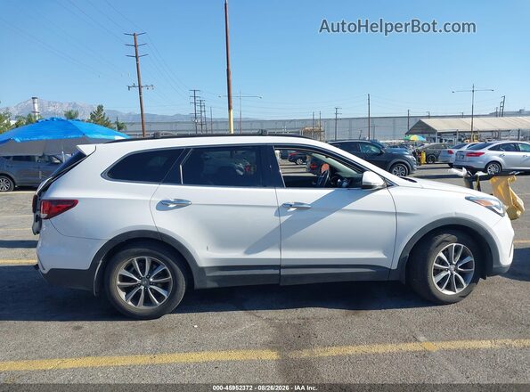 KM8SN4HF2JU289852 2018 HYUNDAI SANTA FE White Widok wnętrza z tyłu