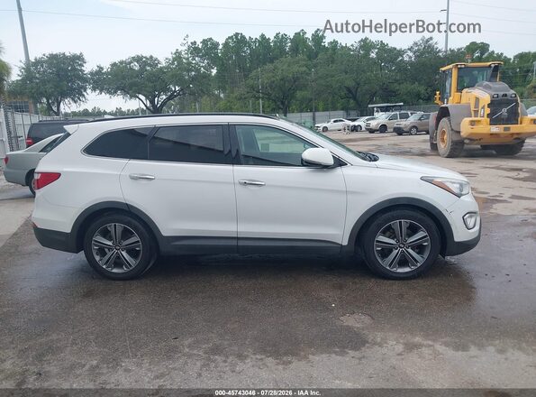 KM8SR4HF0GU132284 2016 HYUNDAI SANTA FE White Rear interior view