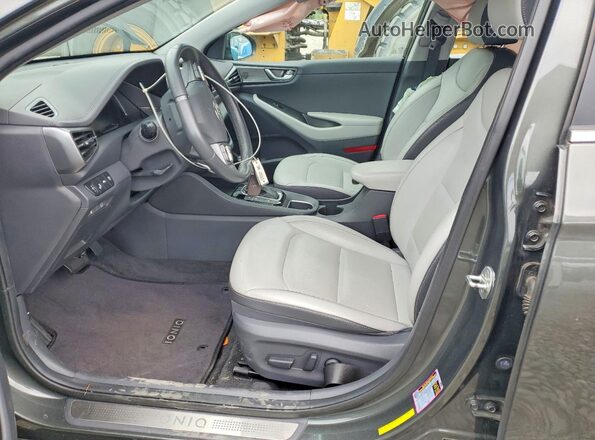 KMHC05LC3MU250360 2021 HYUNDAI IONIQ Gray Front interior view