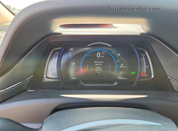 KMHC05LJ1LU059646 2020 HYUNDAI IONIQ White Սարքավորումների վահանակի տեսք