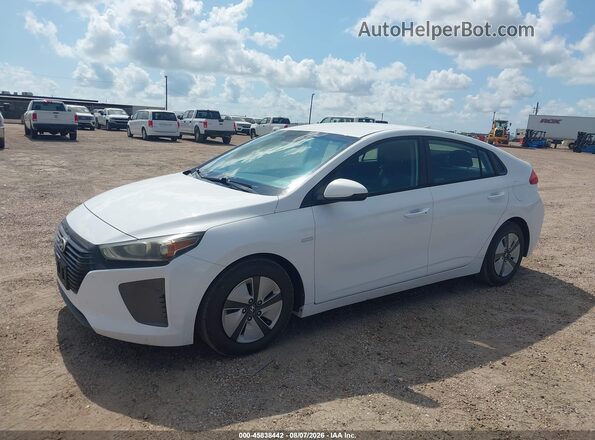 KMHC65LC0JU075589 2018 HYUNDAI IONIQ HYBRID White Widok wnętrza 360 stopni