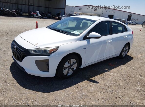 KMHC65LC0JU100250 2018 HYUNDAI IONIQ HYBRID Белый Передняя левая четверть