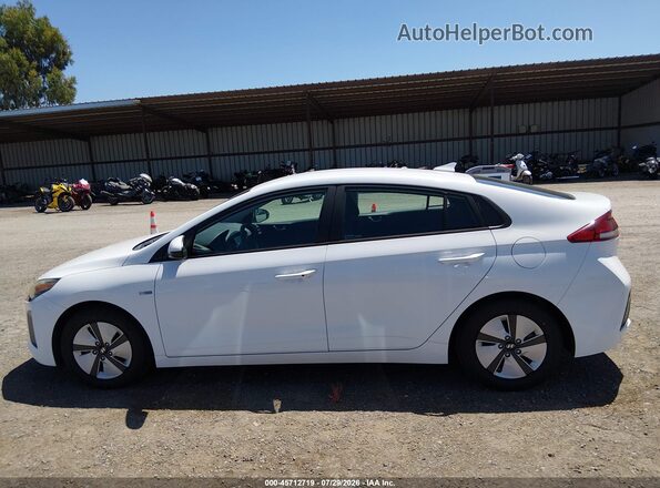 KMHC65LC0JU100250 2018 HYUNDAI IONIQ HYBRID Белый Панорамный вид салона 360°