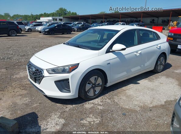 KMHC65LC0LU186338 2020 HYUNDAI IONIQ HYBRID White Front left